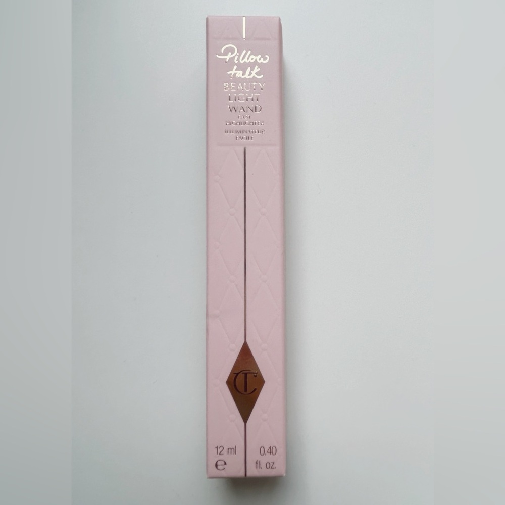 NWT Charlotte Tilbury Pillow Talk Beauty Light Wand